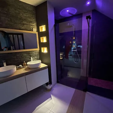 Love Room Le Temps D'Un Plaisir Landisacq Exterior foto